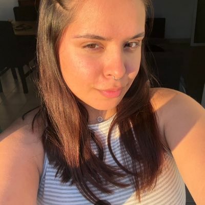 kianabrizuela18's profile picture. 🤍🪐🍒✨❤️‍🔥🌙