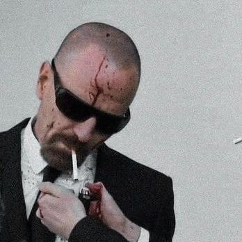 mundhirikottaii's profile picture. 20 | às time goes on.