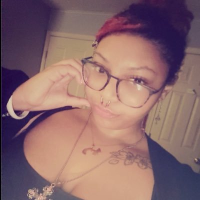 httpk4m's profile picture. unsettling lesbian hiding space