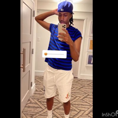 Scubaxxxx's profile picture. I reply here https://t.co/8S7zCTtp1B last day $3 sale😈