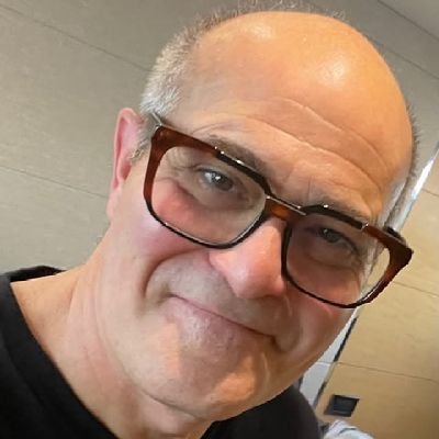 FlynCharles's profile picture. Love life and everything in it 💗 🐕 🌺🌹