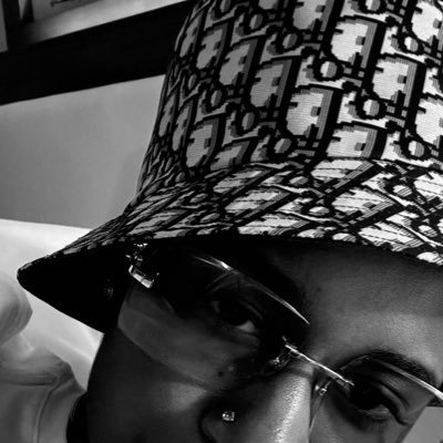 10chillzz's profile picture. 