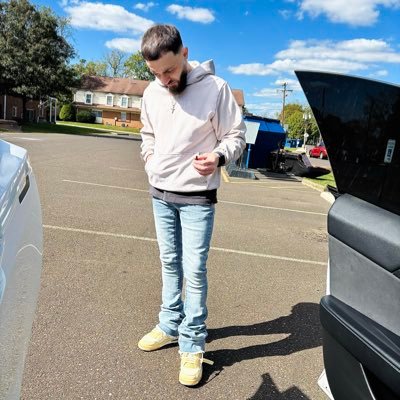 Morello215's profile picture. 