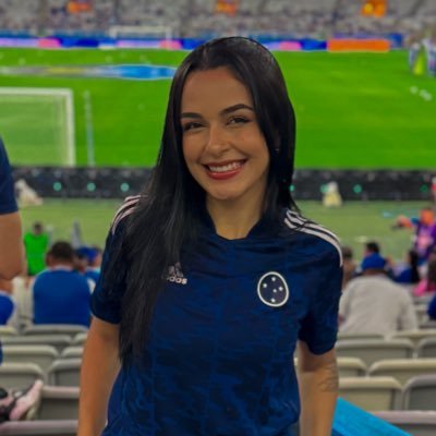 keltiapina's profile picture. bethânia e eu somos variações sobre um mesmo tema