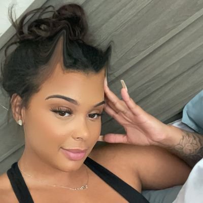 Gonzale24811679's profile picture. Im always at your service
Send a DM