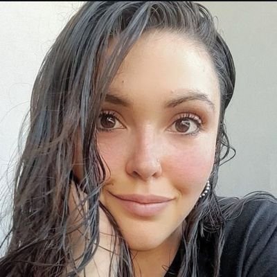 _melige's profile picture. 