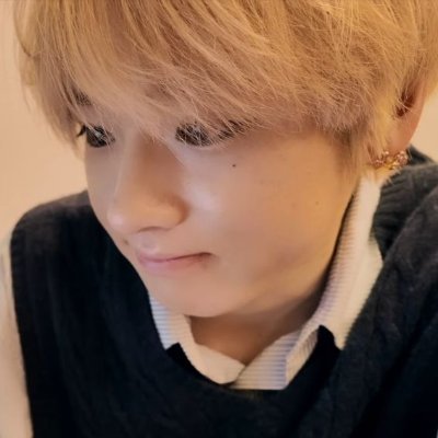 steadyholic's profile picture. biggest baby blue and tdc eternally enthusiast I have no proof just trust me