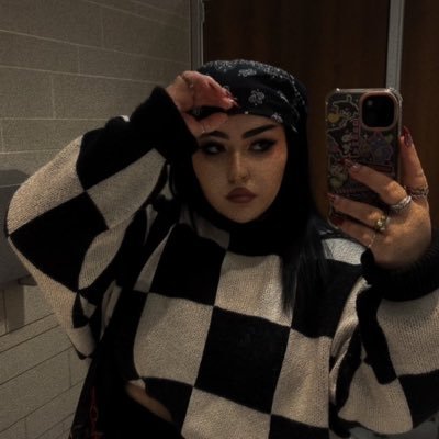 bratzg0re's profile picture. twentysix • she/they • scotland