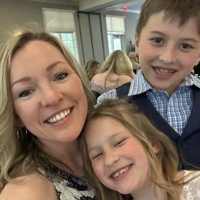 LeviSarah37916's profile picture. 