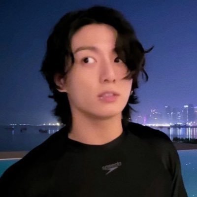 zywithluv's profile picture. bts & kdramas • priv: @gukkizy