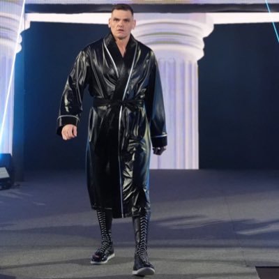 AuraOfPrestige's profile picture. Der Ring General, größter Weltmeister aller Zeiten. Die Matte ist heilig. Ich habe diesem großartigen Sport Ehre und Ansehen zurückgebracht.