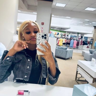 NuuBug's profile picture. 