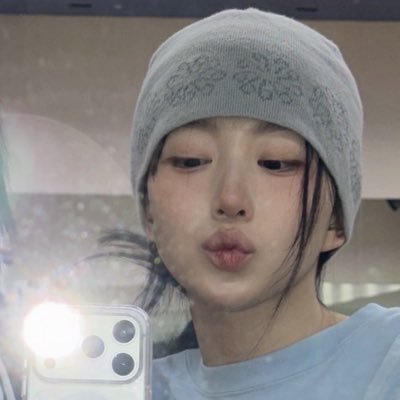 kyullision's profile picture. star lost but never found (‹★)