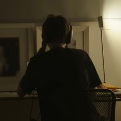 astlrhn's profile picture. Memento mori