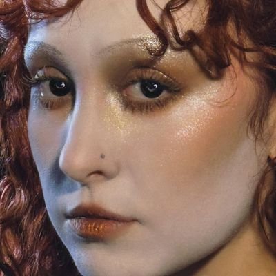 whatxaxshame's profile picture. ❝... 𝐲𝐨𝐮'𝐯𝐞 𝐥𝐨𝐬𝐭 𝐚 𝐛𝐫𝐚𝐢𝐧 𝐭𝐡𝐚𝐭 𝐲𝐨𝐮 𝐧𝐞𝐯𝐞𝐫 𝐡𝐚𝐝❞