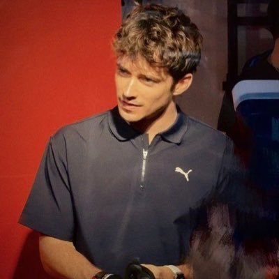 viciosins's profile picture. ㅤㅤ maybe my soulmate died idk