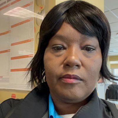 LaTanyaH074's profile picture. I like Social Media.