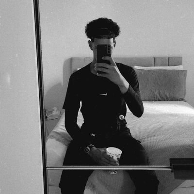 NathanCroza's profile picture. 🇭🇺