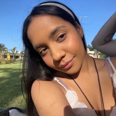 raoxana__'s profile picture. 