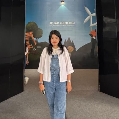 annaYesi's profile picture. A lifelong learner | A Grand Prix watcher | A fan of Sir David Attenborough, ACMilan, ChelseaFC, Coldplay, TheScript, ImagineDragons |