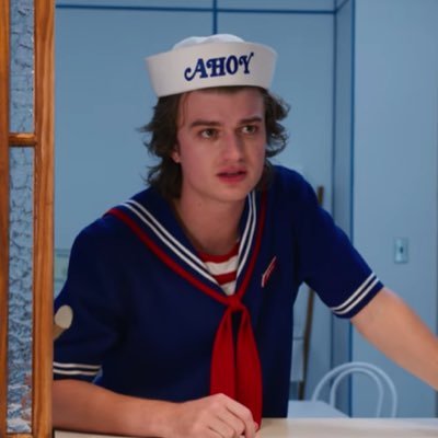 MattnxtLevel's profile picture. • 21 • | He/Him | • Nerd •