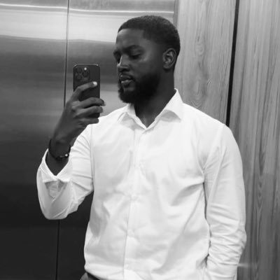 vv21jp's profile picture. 