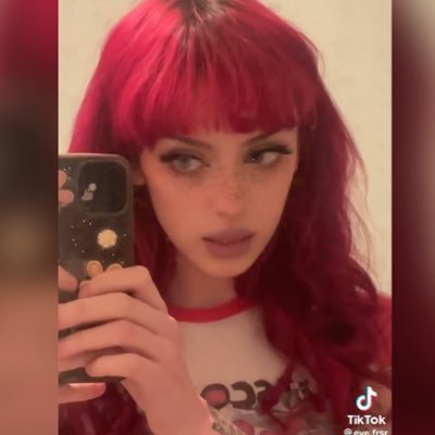 KI11ERKLOWNS's profile picture. 