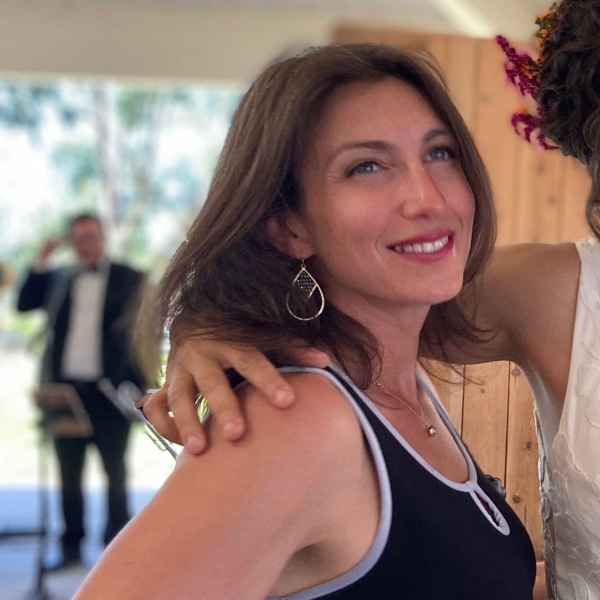 YayRayBay's profile picture. 