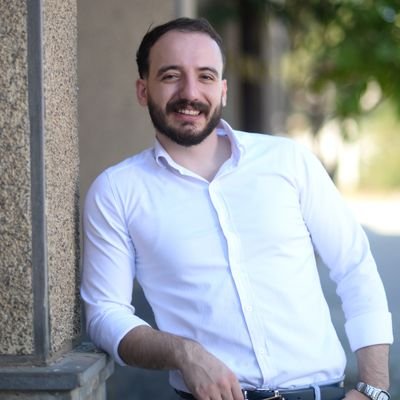 HouziefaA's profile picture. I used to be the champion of a world you can't see |-/.

Syrian

Automatic Control and Computer Engineering