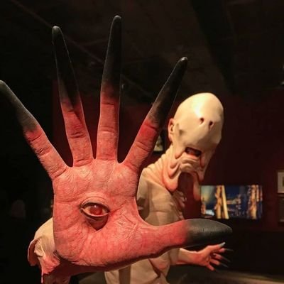 baalaesh's profile picture. Filosofía, medicina, literatura, poesía, ciencia, anime, rock, blues, amante de las tardes de llovizna, neblina con paletas ricaleta, O.T.O 93! LHP y ...