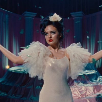 danitatoolatina's profile picture. always classy