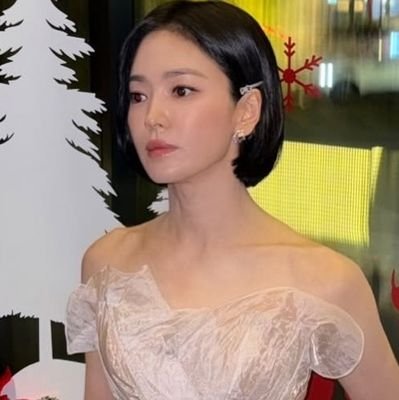 Eli_larai's profile picture. 