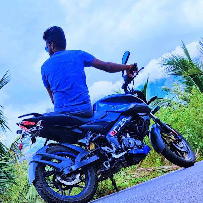 ragul9526's profile picture. 