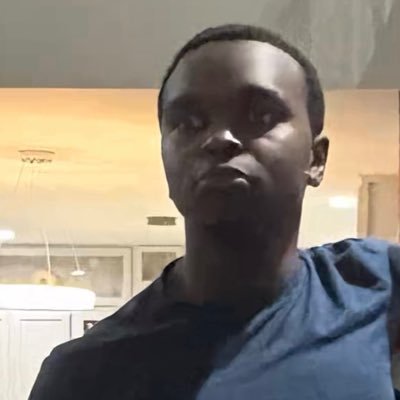 amarr_uu's profile picture. just here to dump photos and tweet