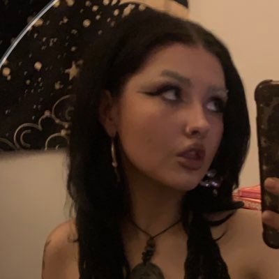 princ3sskarina's profile picture. 🍒 Pleasing, teasing, and a little addictive 🔞Kinky and cute 💌 DM me to let me get to know you deeper✨ Stay awhile… I don’t bite unless you ask nicely😉