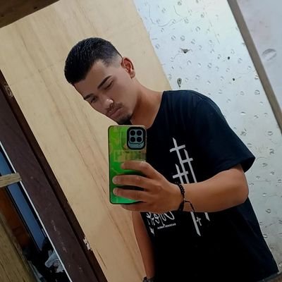 Bart_041's profile picture. 🇧🇷
y18
PR/CWB
https://t.co/rswaoJwtIj
Só ter fé em Deus, que você vai conquistar  todos seus sonhos, eis-me aqui senhor