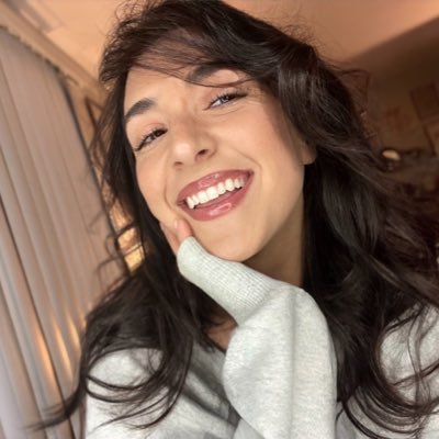 somegrlsam's profile picture. Dunder Mifflin, this is Sam