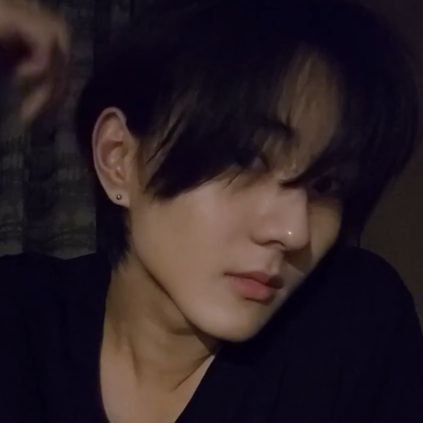 nyenyo_0's profile picture. 🪸🪼
٬ ♡ 𝗅𝗂𝗏𝗂𝗇𝗀 𝗂𝗇 𝖺 𝗳𝗮𝗶𝗿𝘆𝘁𝗮𝗹𝗲 𝗐𝗂𝗍𝗁 enhypen 🦢🫧