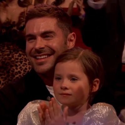 SoImVeronica's profile picture. llevo más de 15 años en este sitio 👵🏽