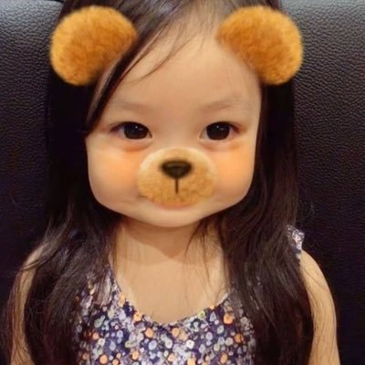 yanaeaeii's profile picture. 