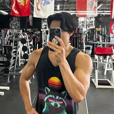 WongEXE___'s profile picture. Weightlifter & Strength Coach Turned Health/Nutrition/Hormones Autist | Lactose Intolerance Denier