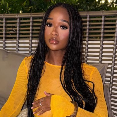 VitruvianWomanX's profile picture. BMZ🦾really Zim😭