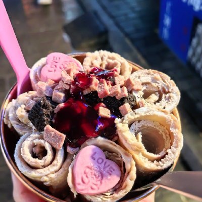 PalazzoShisusu's profile picture. 日本の美しさ、繊細さ、そして力強さを学び、日々の努力を惜しまずに進みます💖🔥。自分を信じて、どこまでも挑戦し続けます💫💪