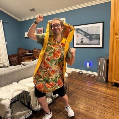 canteatsoup's profile picture. i like cars, priv is: @A911Dakar, Jul 10th bday, stupid content for everybody, yay planes enthusiast