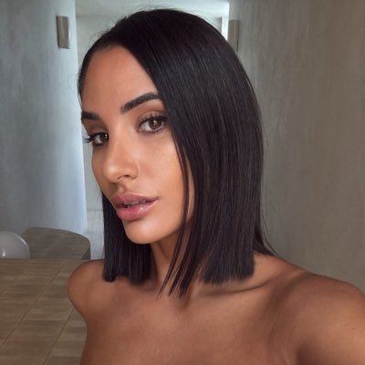 MaryNaomiWgy's profile picture. Entrepreneur | Mum | Lifestyle | Founder of Swedens cutest girl clothes | Home | Food | beauty + colorful outfit…