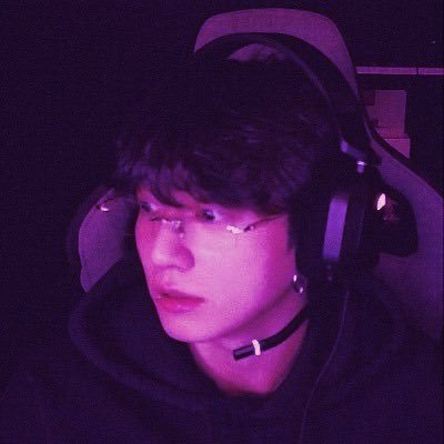 yourstrulytkk's profile picture. only taekook ᥫ᭡