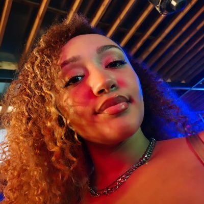 squidniiii's profile picture. world full of wonder if u open those eyes.