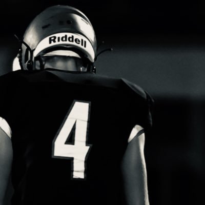 SewellLanden's profile picture. QB x @IowaCentral 🔱 (RS) FS 6’2 187 LBs