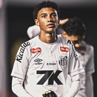 nireq_'s profile picture. Phreak