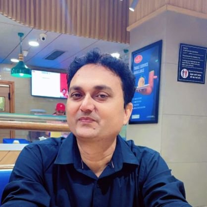 _chhaubey1's profile picture. दीवारें न हों तो दुनियां से बड़ा हो जाता है घर ♥️🙏
https://t.co/Jilw7GmnFj